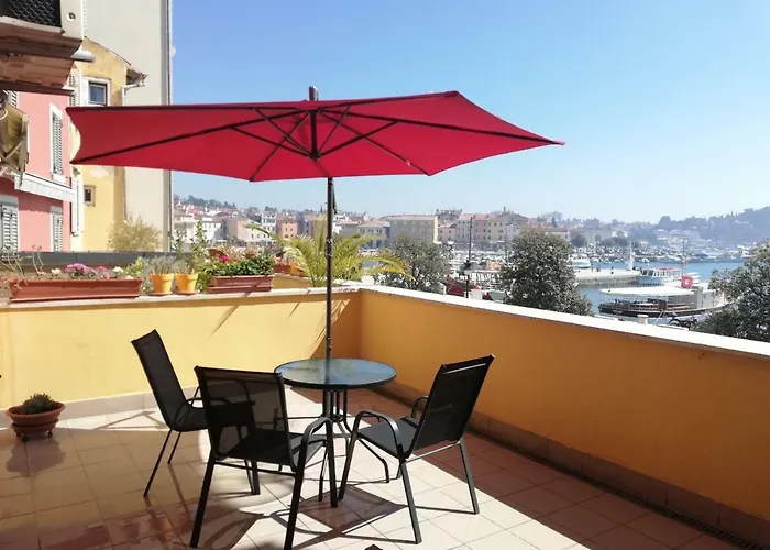 Center Of Rovinj, Sea View Apartment